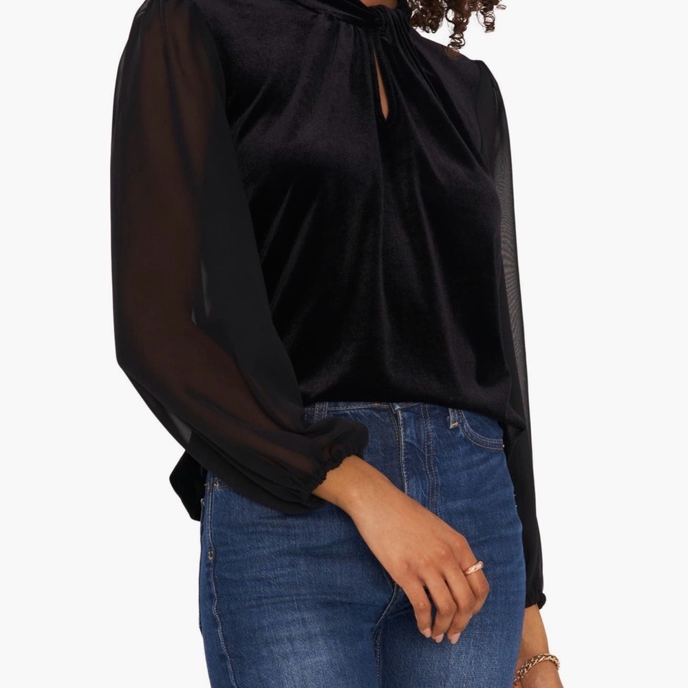 Vince Camuto - Women’s Top